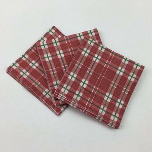 Target Corporation Beverage Party Paper Napkins Red Plaid White Green 21 Count